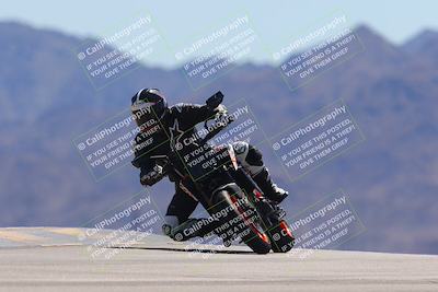 media/Mar-24-2025-Moto Forza (Mon) [[57ce5c5cff]]/2-Intermediate Group/Session 4 (Turn 9)/